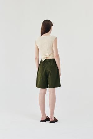 Gabardine shorts | dark olive