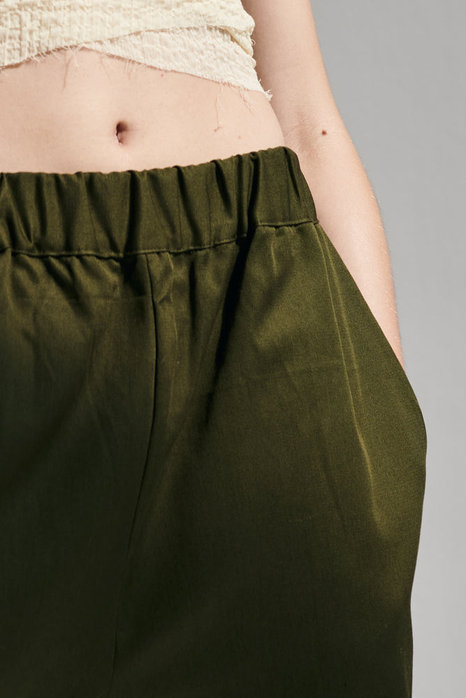 Gabardine shorts | dark olive