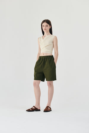 Gabardine shorts | dark olive