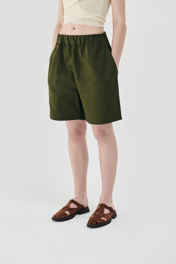 Gabardine shorts | dark olive