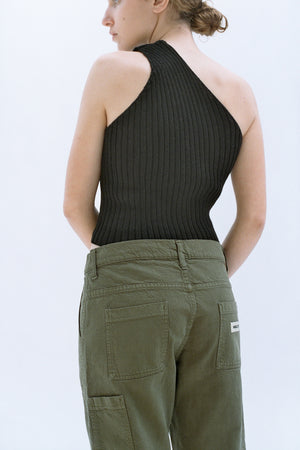 One-shoulder | black